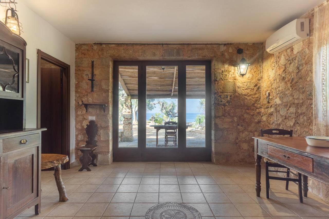 Levante E Libeccio Villette Vista Mare - Marina Di Andrano Buitenkant foto